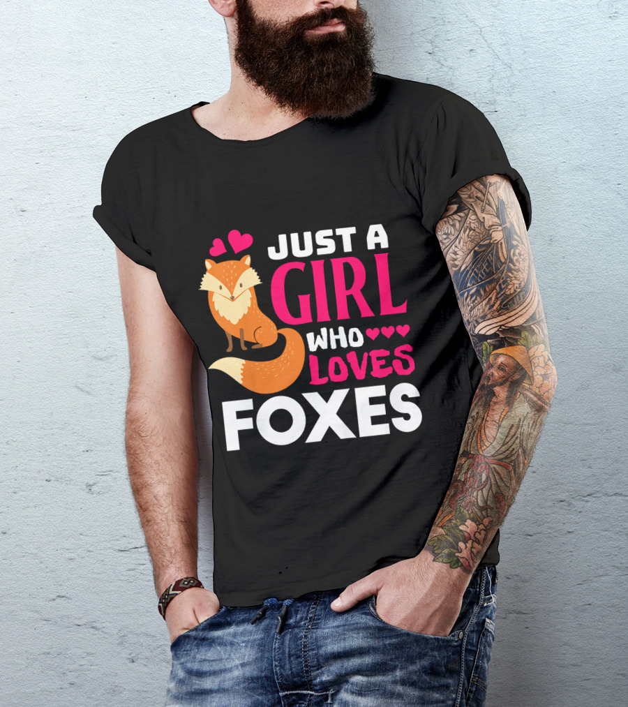 Just A Girl Who Loves Foxes With Hearts T-Shirt
