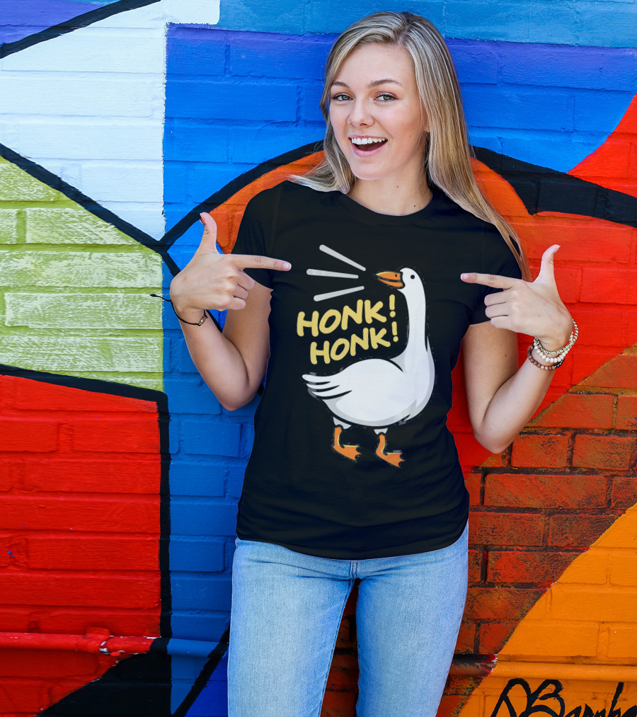 HONK HONK Silly Goose Honking T-Shirt