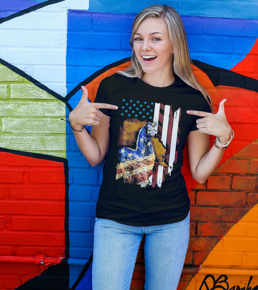 USA Patriotic Llama American Flag Stars Stripes T-Shirt