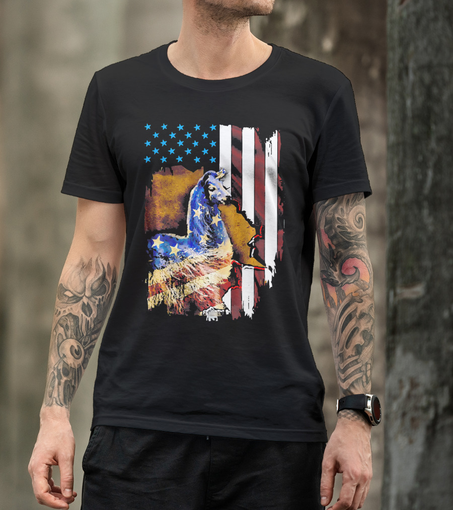 USA Patriotic Llama American Flag Stars Stripes T-Shirt