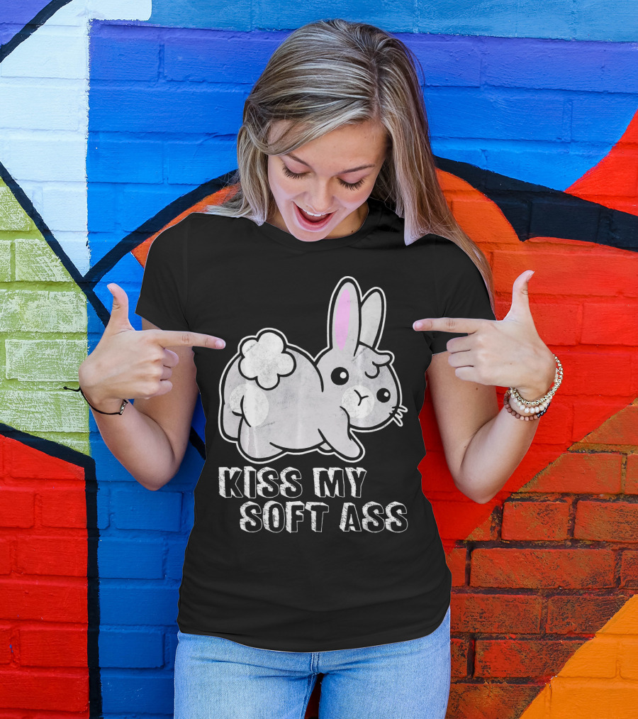 Kiss My Soft Ass Funny Rabbit Bunny Distressed Animal T-Shirt