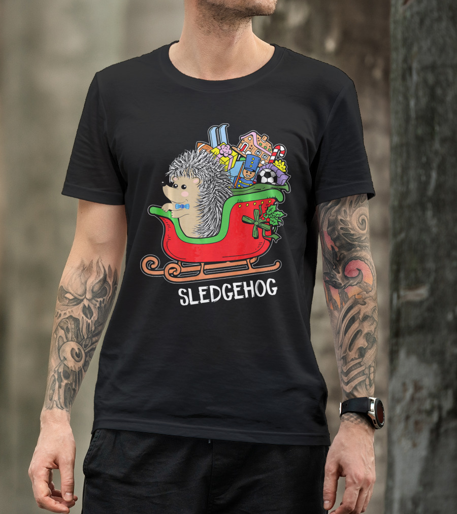 Sledgehog Funny Hedgehog Christmas Sleigh With Gifts And Toys T-Shirt