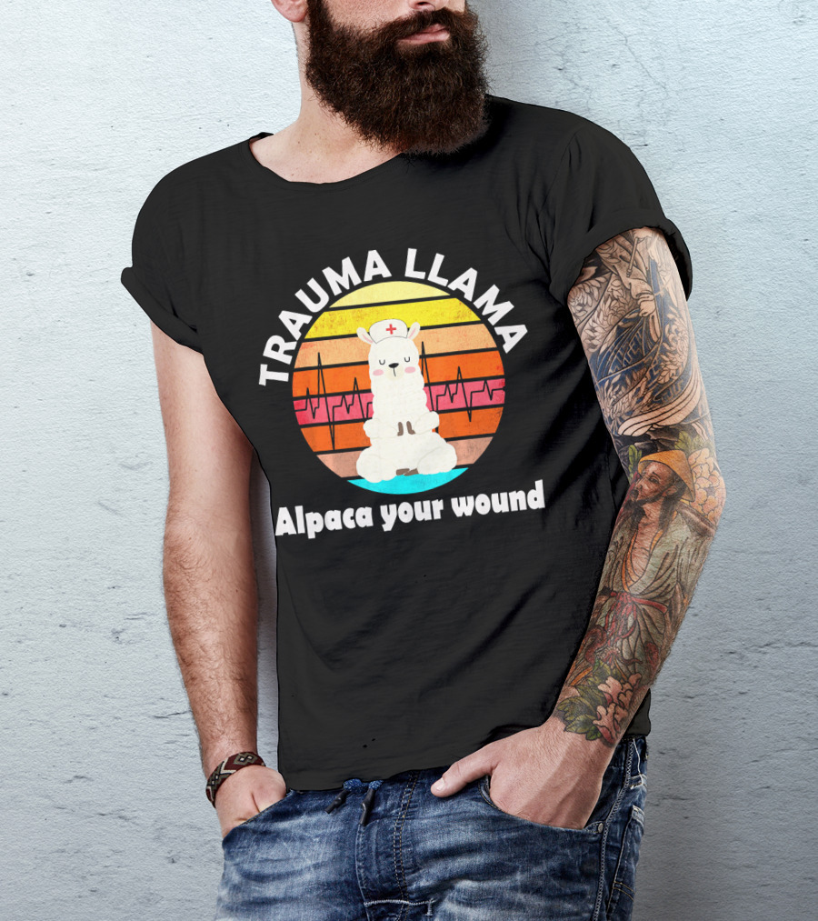 TRAUMA LLAMA Alpaca Your Wound Cute Vint Retro Nurse Heartbeat T-Shirt