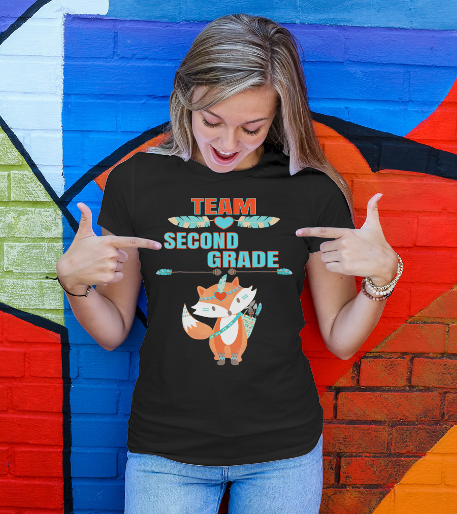 Team Second Grade Fox With Feathers And Arrows T-Shirt