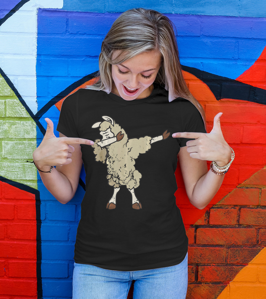 Retro Vintage Grunge Sheep Dabbing Dab T-Shirt