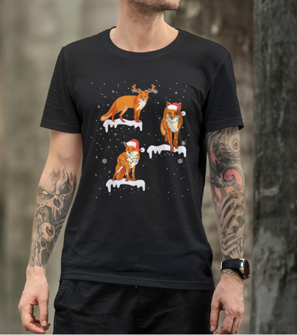 Santa Fox Lover Christmas Lights Festive Snowflakes T-Shirt
