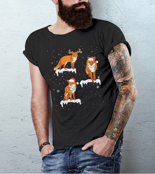 Santa Fox Lover Christmas Lights Festive Snowflakes T-Shirt