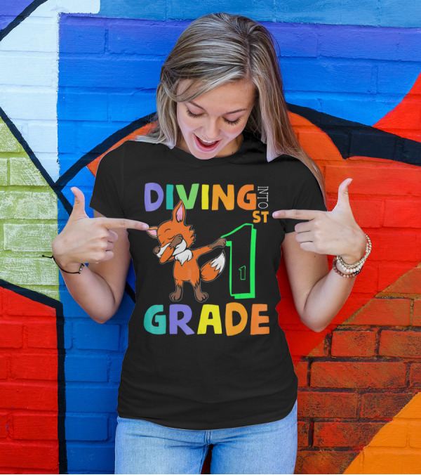 Diving Into 1st Grade Fox Dabbing T-Shirt