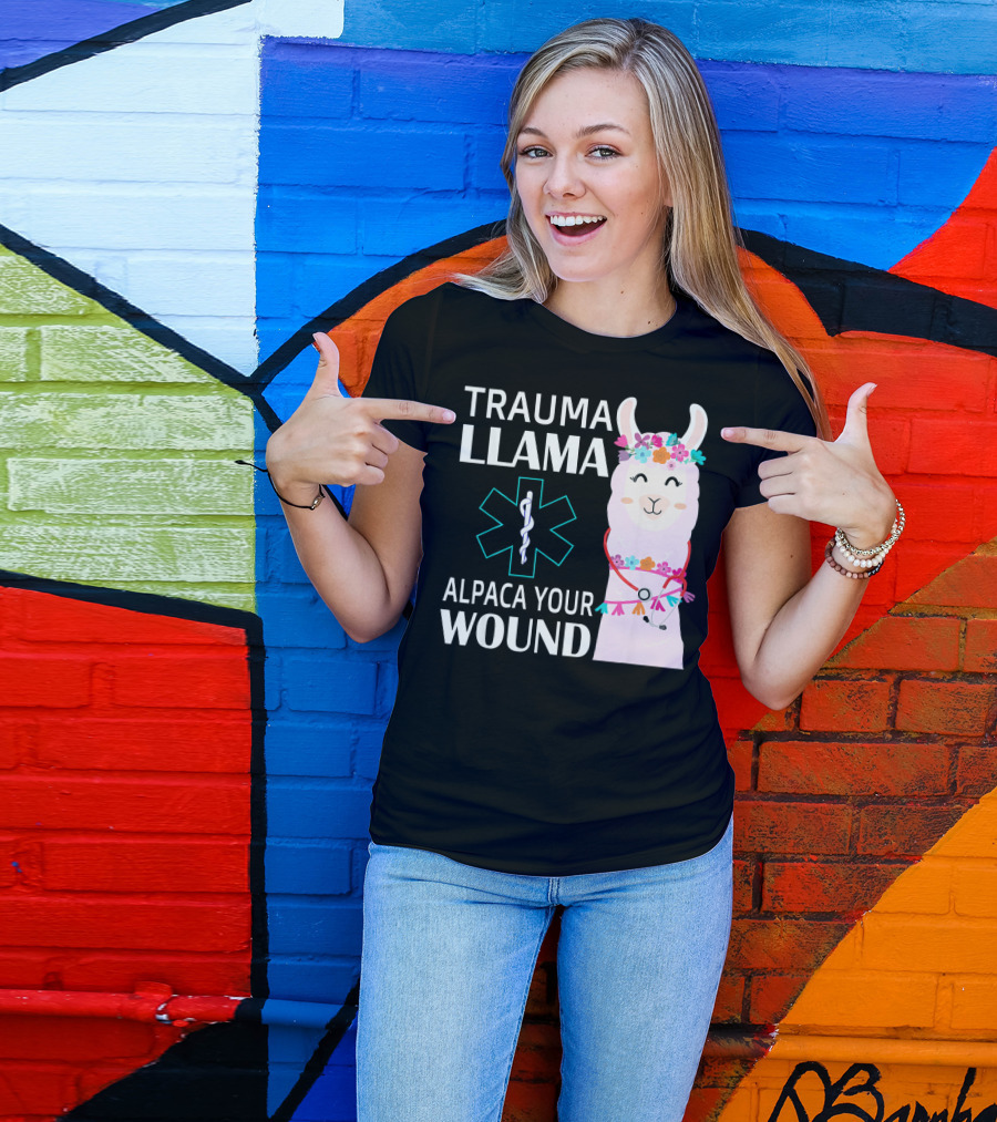 TRAUMA LLAMA ALPACA YOUR WOUND EMS NURSE CUTE LAMBDA EMERGENCY MEDICAL ICON FLOWER CROWN T-Shirt