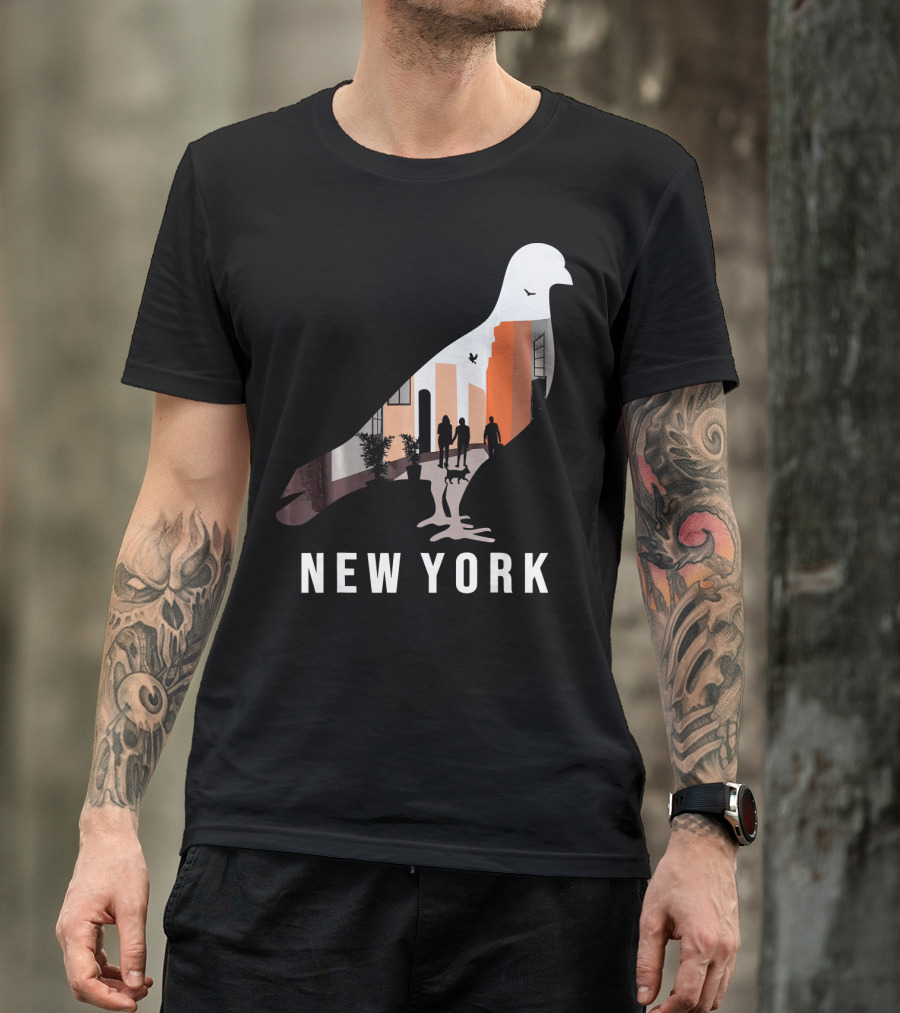 NEW YORK CITY MANHATTA PIGEON T-Shirt