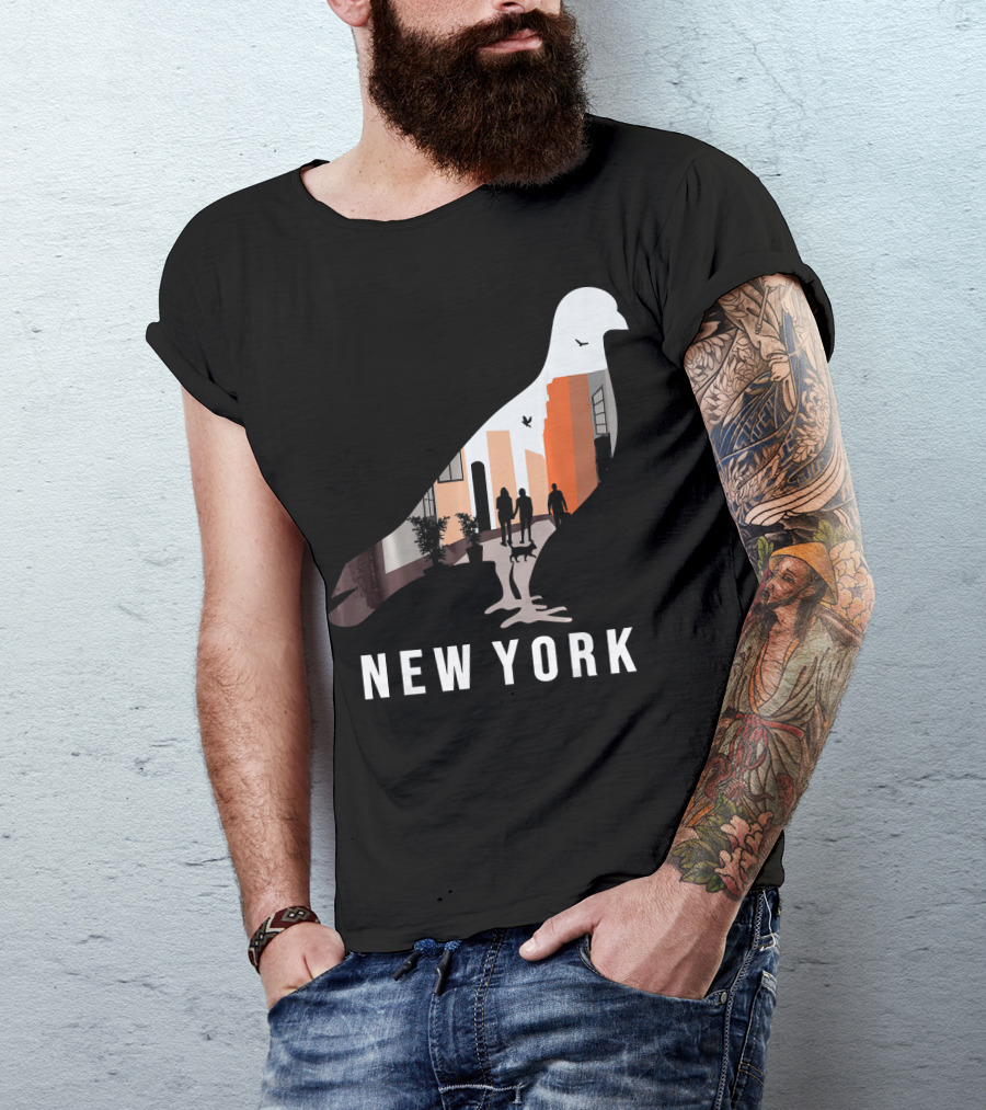 NEW YORK CITY MANHATTA PIGEON T-Shirt