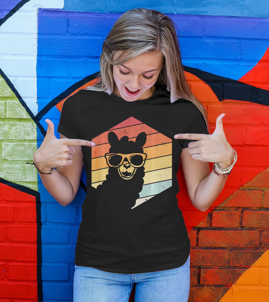 Vintage Retro Llama Sunglasses Rainbow Hexagon T-Shirt