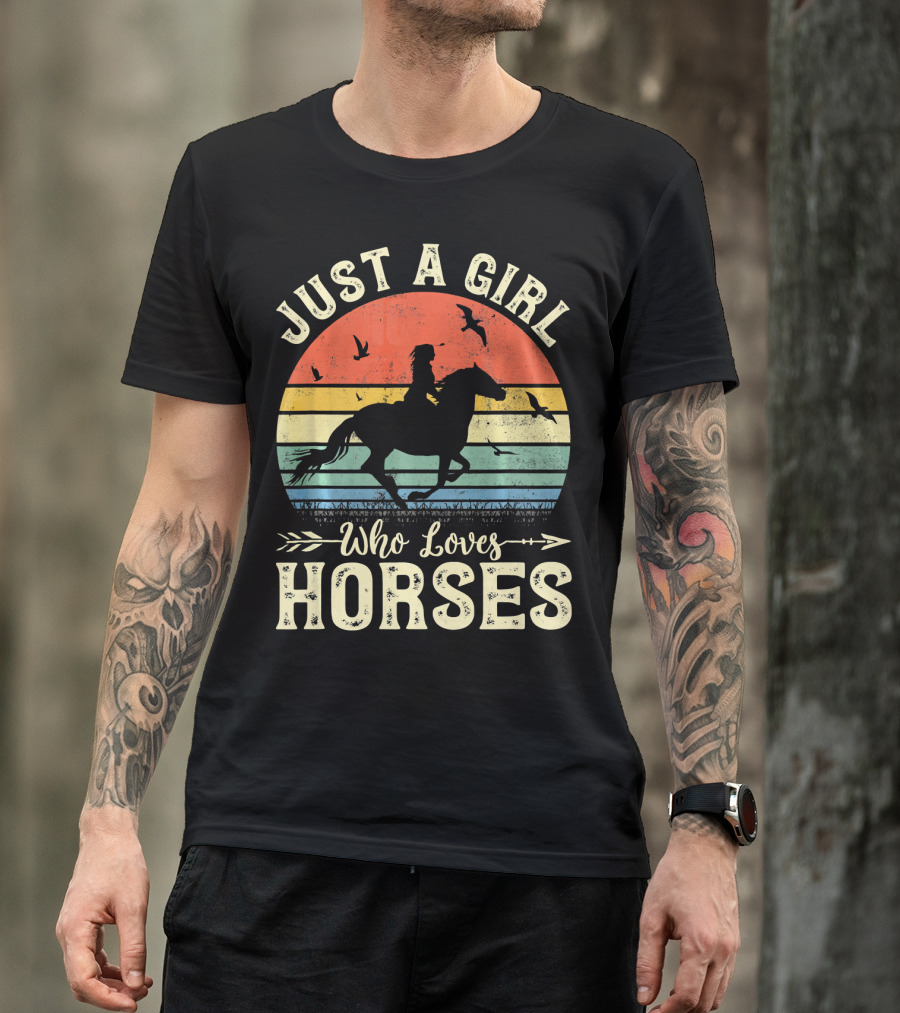 Just A Girl Who Loves Horses Vintage Retro Sunset Rider T-Shirt