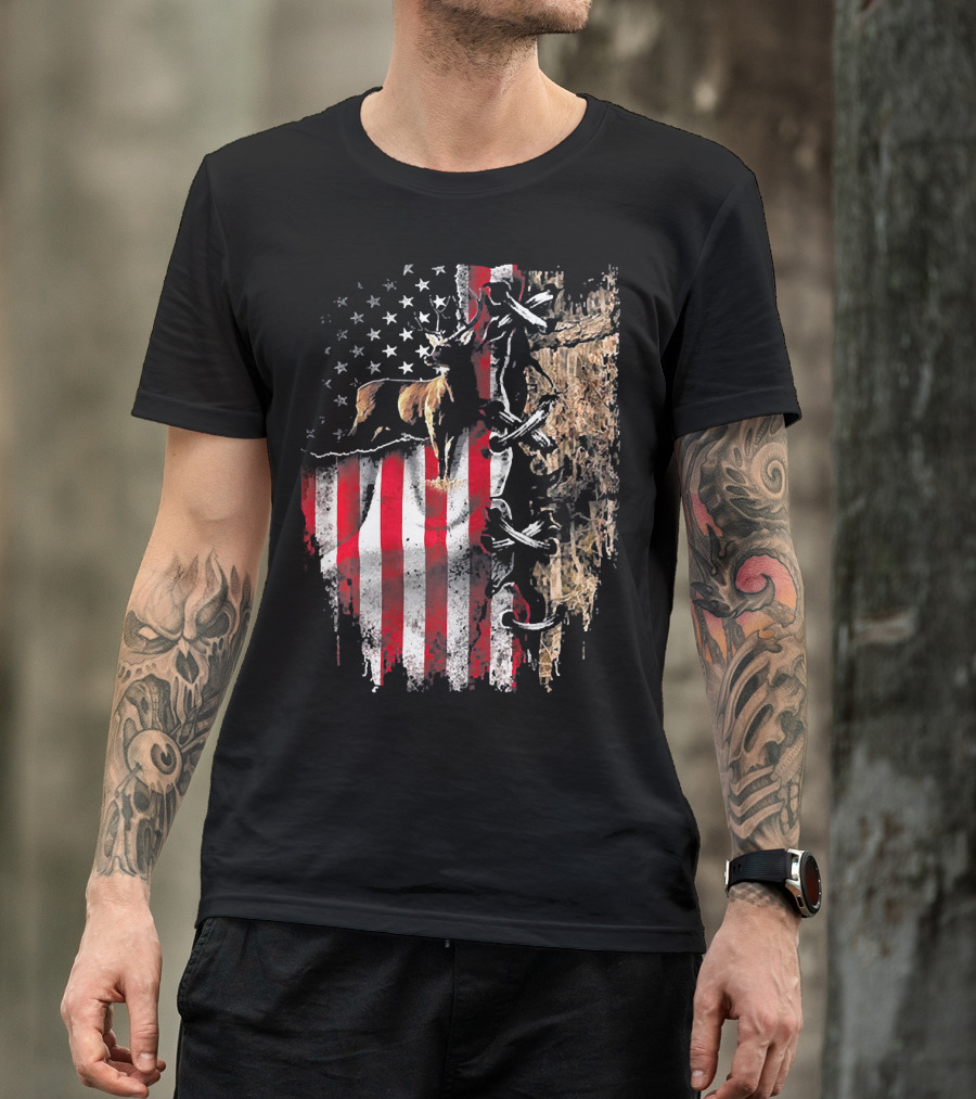Deer Hunting Patriotic America Flag Love T-Shirt