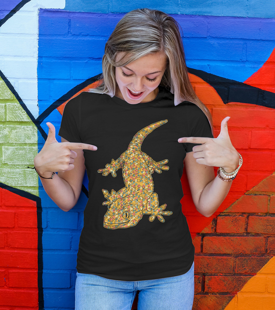 Crested Gecko Vibrant Geometric T-Shirt