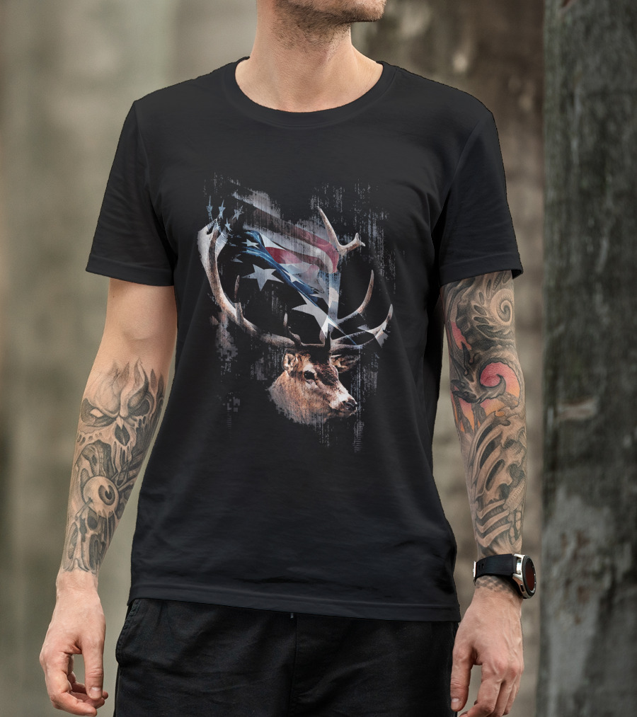Deer Hunting USA American Flag Antler T-Shirt