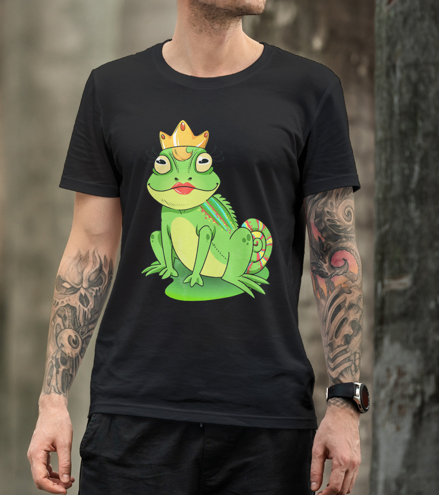Cute Unique Cartoon Frog Prince Princess Crown T-Shirt