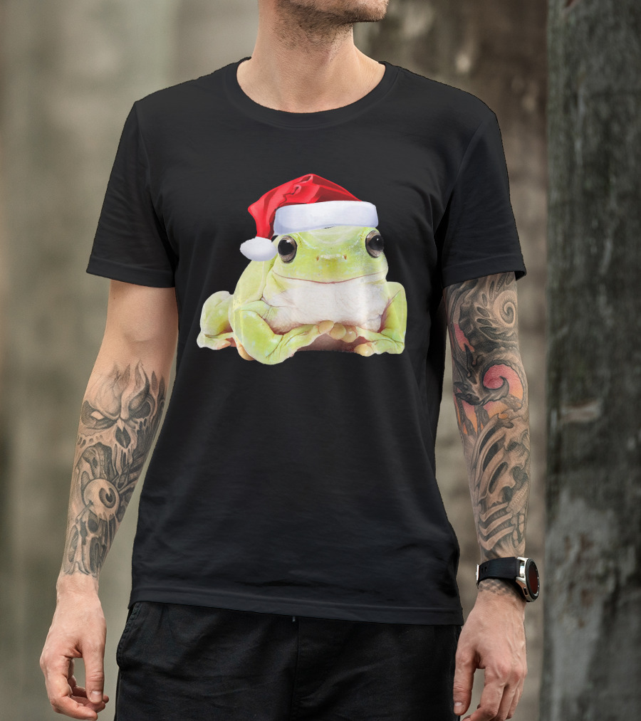 Cute Tree Frog Wearing Santa Hat Fun Image T-Shirt
