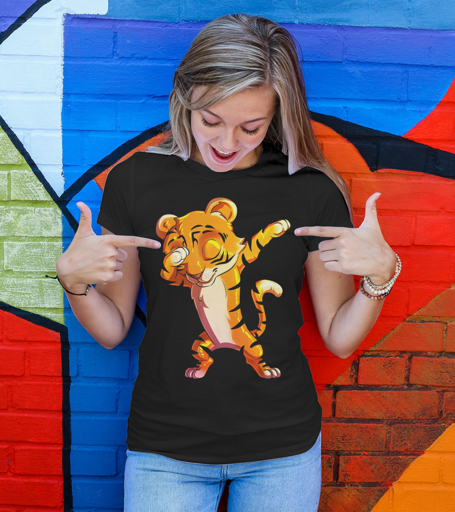 Cute Dabbing Tiger Big Cat Cub Playful Dance Pose T-Shirt