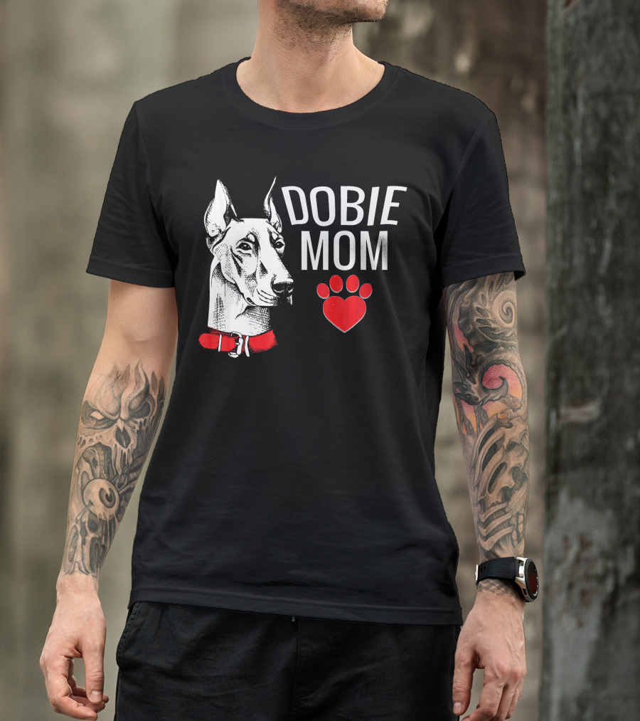 Dobie Mom Doberman Pinscher Dog With Red Collar And Heart Paw Prints T-Shirt