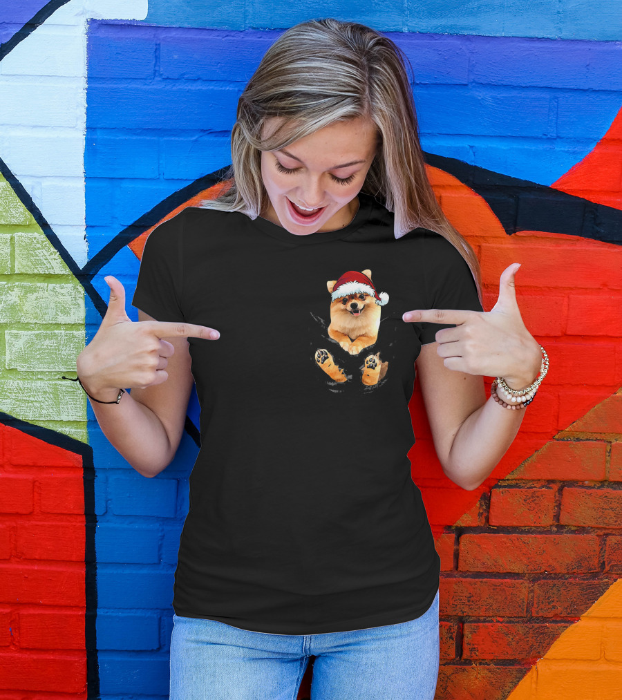 Santa Hat Pomeranian In Pocket T-Shirt