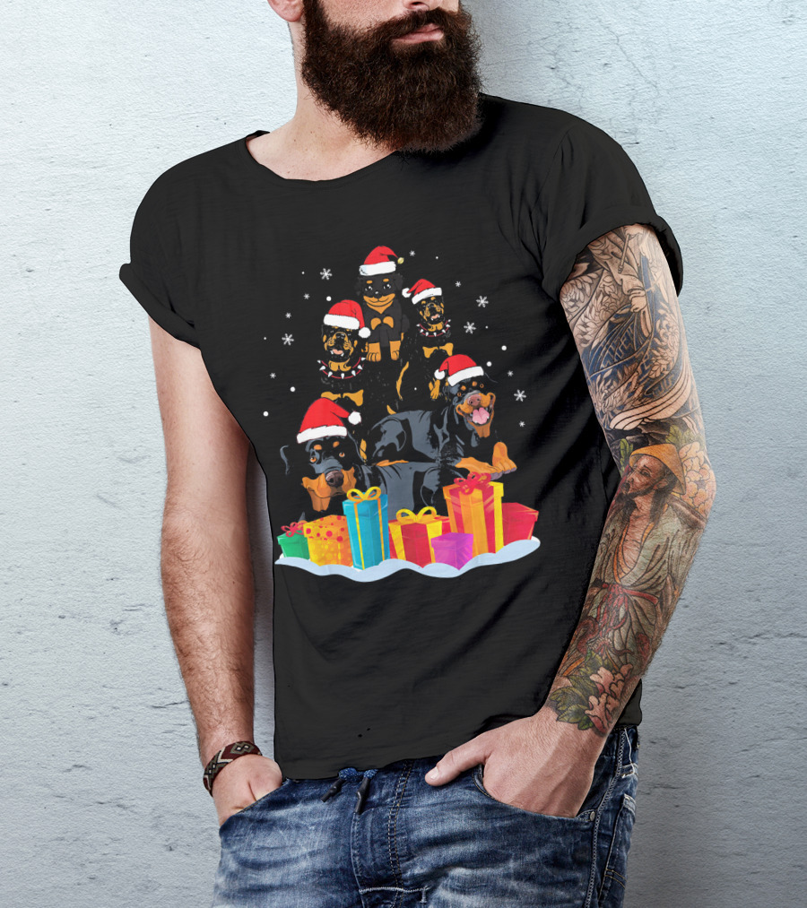 Rottweiler Pack Festive Santa Hats Snowflakes Colorful Xmas Presents T-Shirt