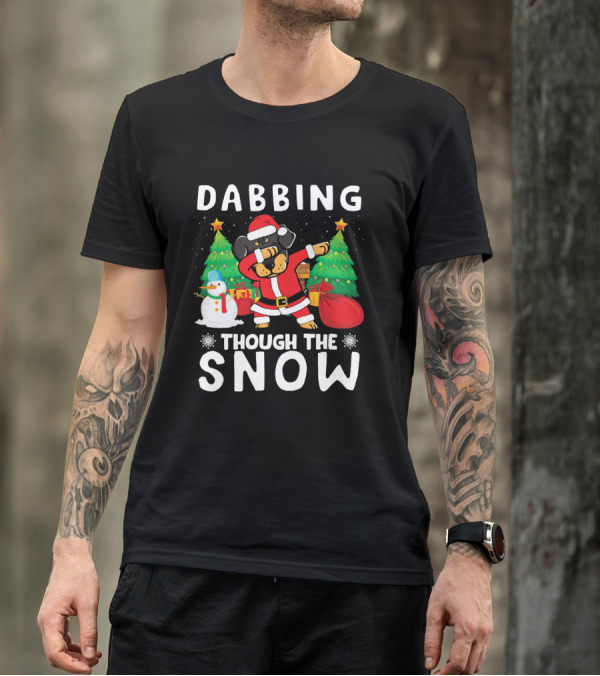 Dabbing Through The Snow Rottweiler Santa Christmas Scene T-Shirt