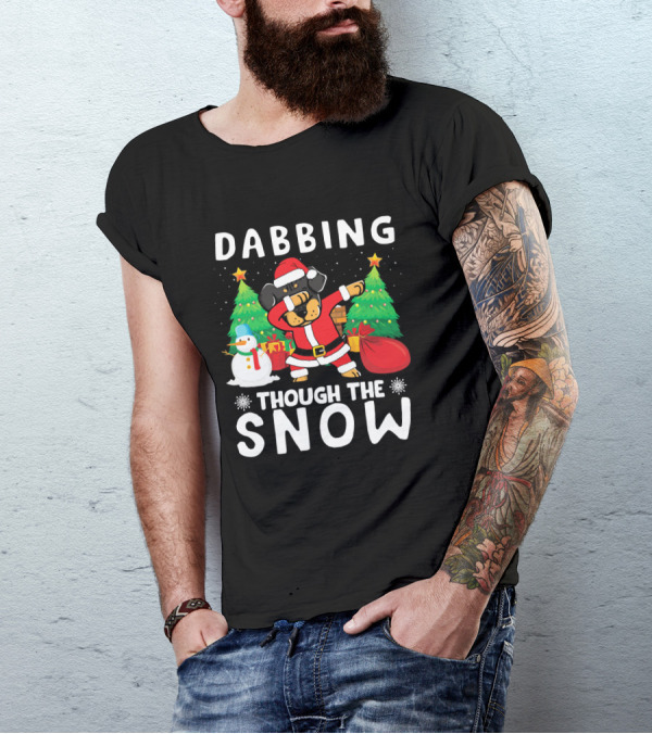 Dabbing Through The Snow Rottweiler Santa Christmas Scene T-Shirt