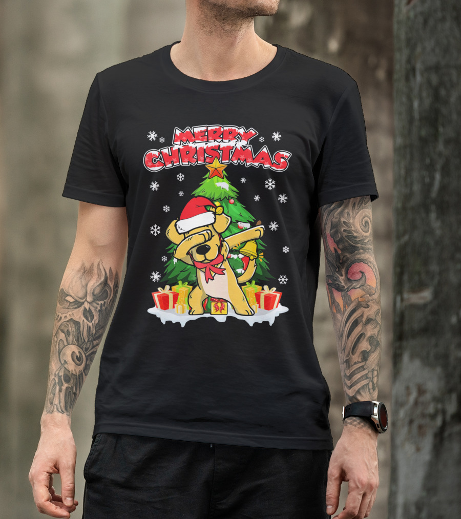 Merry Christmas Funny Dabbing Golden Retriever With Santa Hat And Christmas Tree T-Shirt