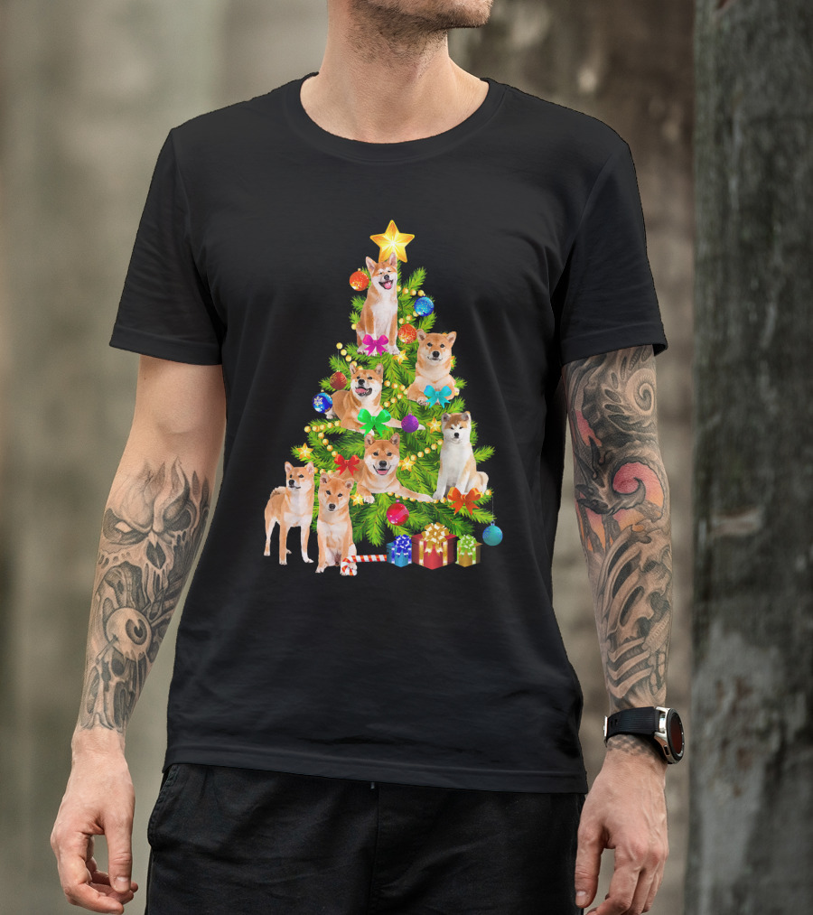 Akita Inu Christmas Tree With Dogs And Gifts T-Shirt