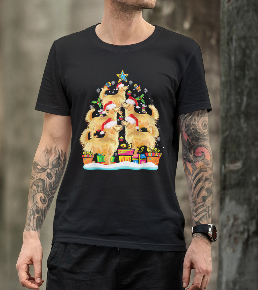 Golden Retriever Santa Hat Decorating Christmas Tree With Presents T-Shirt