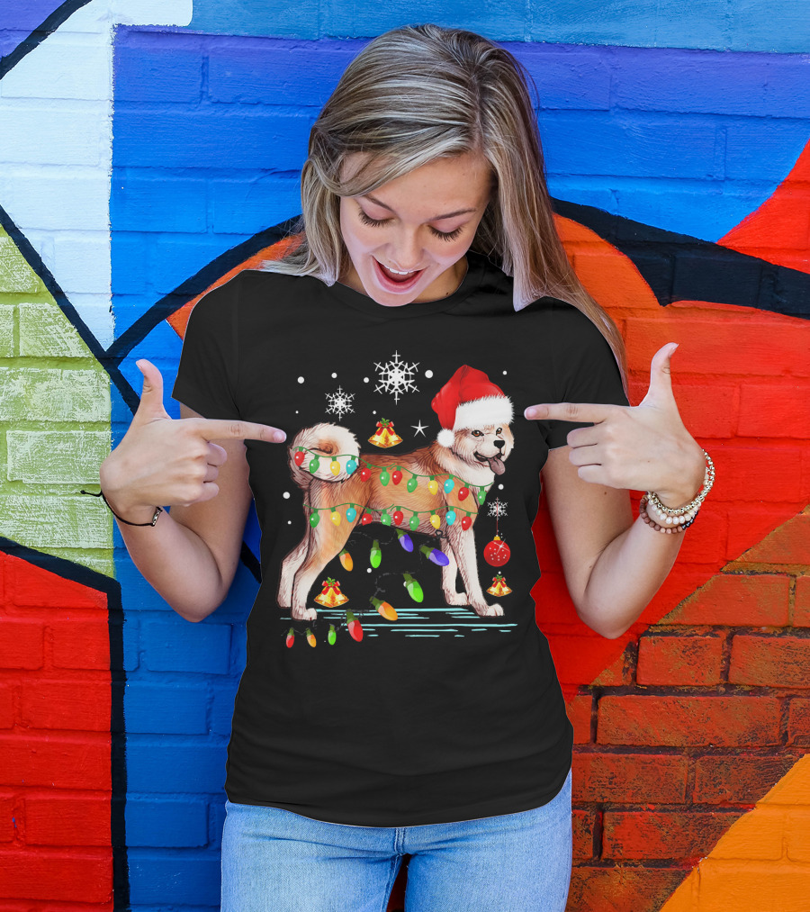 Christmas Lights Akita Dog Santa Hat Snowflakes And Bells T-Shirt
