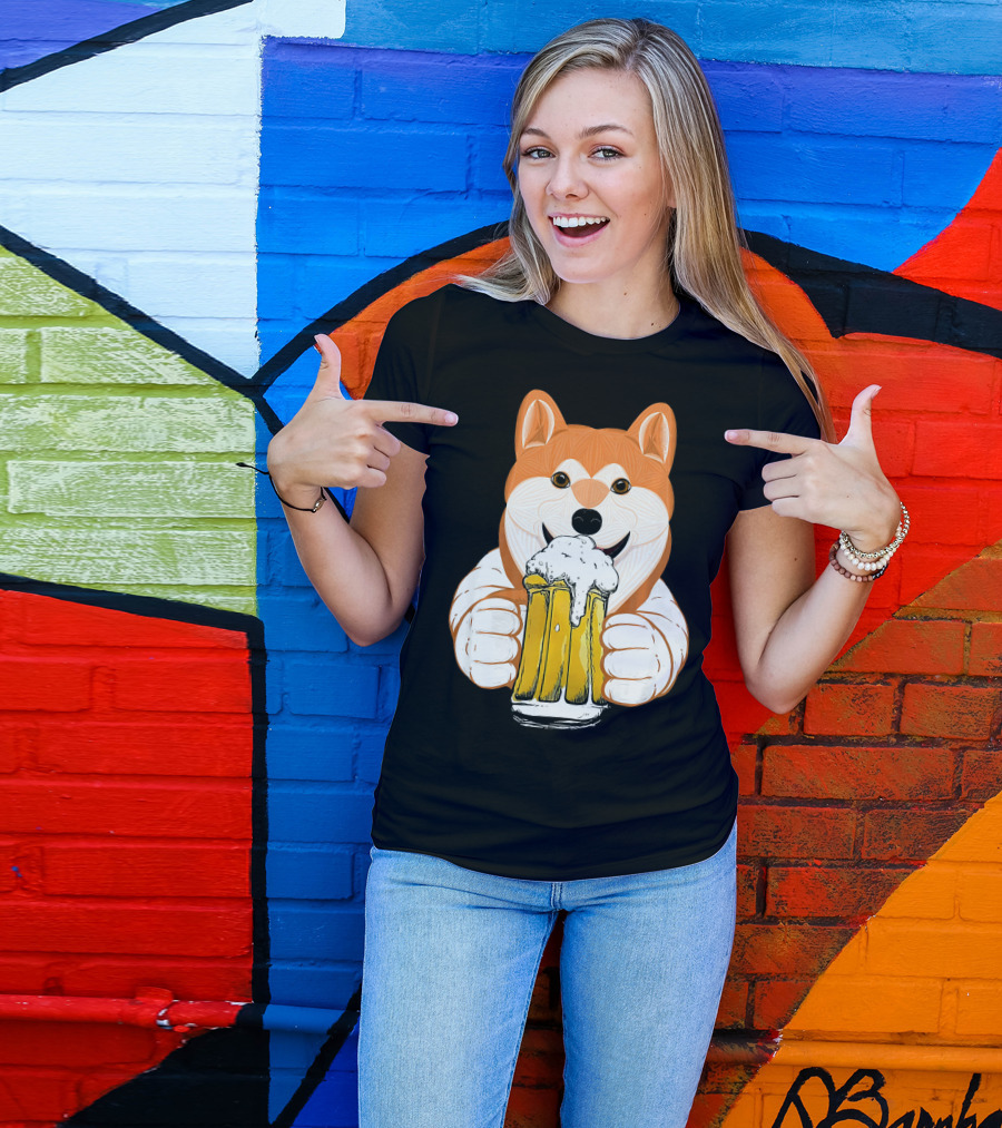 Funny Beer Drink Beer Pet My Aki Dog Holding Beer Mug T-Shirt