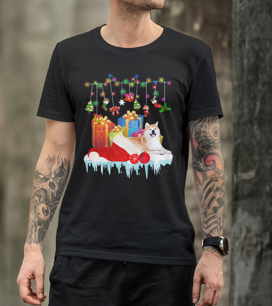 Funny Akita Dog In Santa Hat With Christmas Gifts And Ornaments T-Shirt