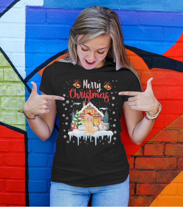 Merry Christmas Golden Retriever Santa Hat Snowy Scene T-Shirt