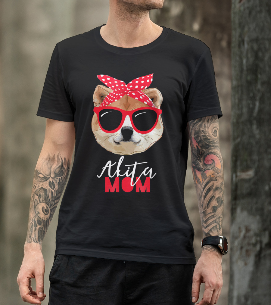 Akita Mom Funny Dog Sunglass Red Bandana T-Shirt