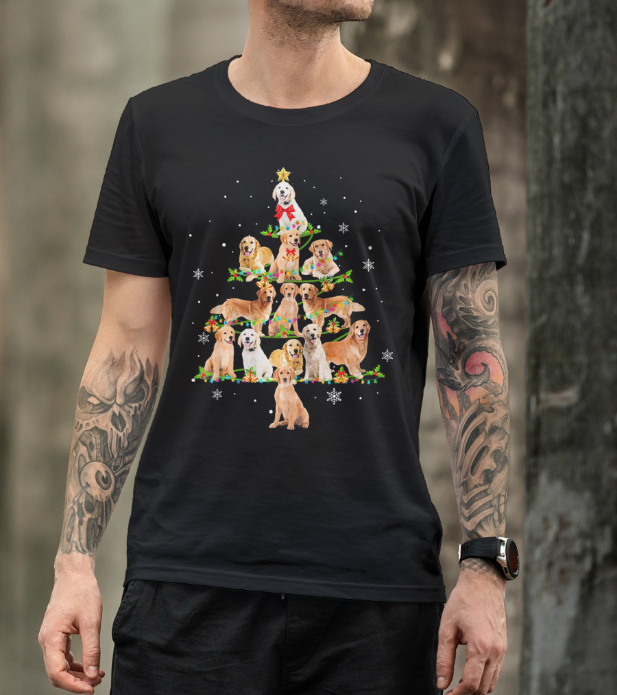Golden Retriever Christmas Tree With Snowflakes And Holiday Decorations T-Shirt