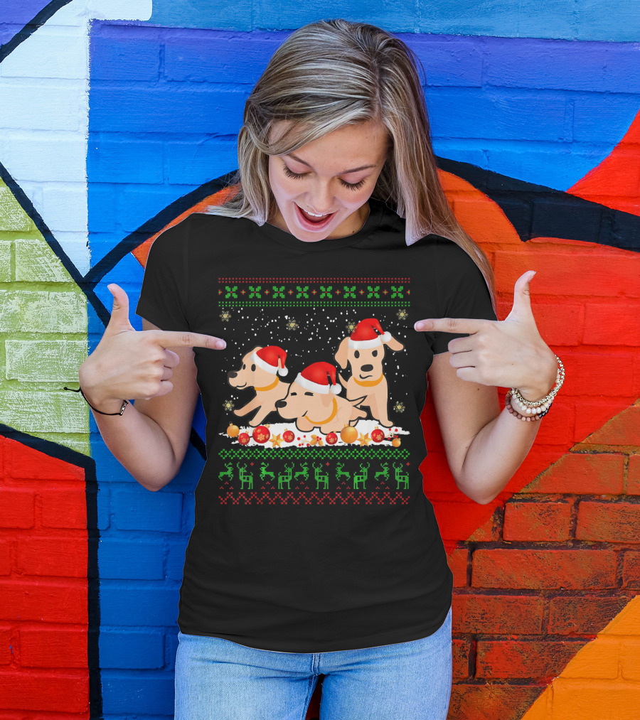Labrador Retriever Christmas Santa Hat Reindeer Snowflakes Ornaments T-Shirt