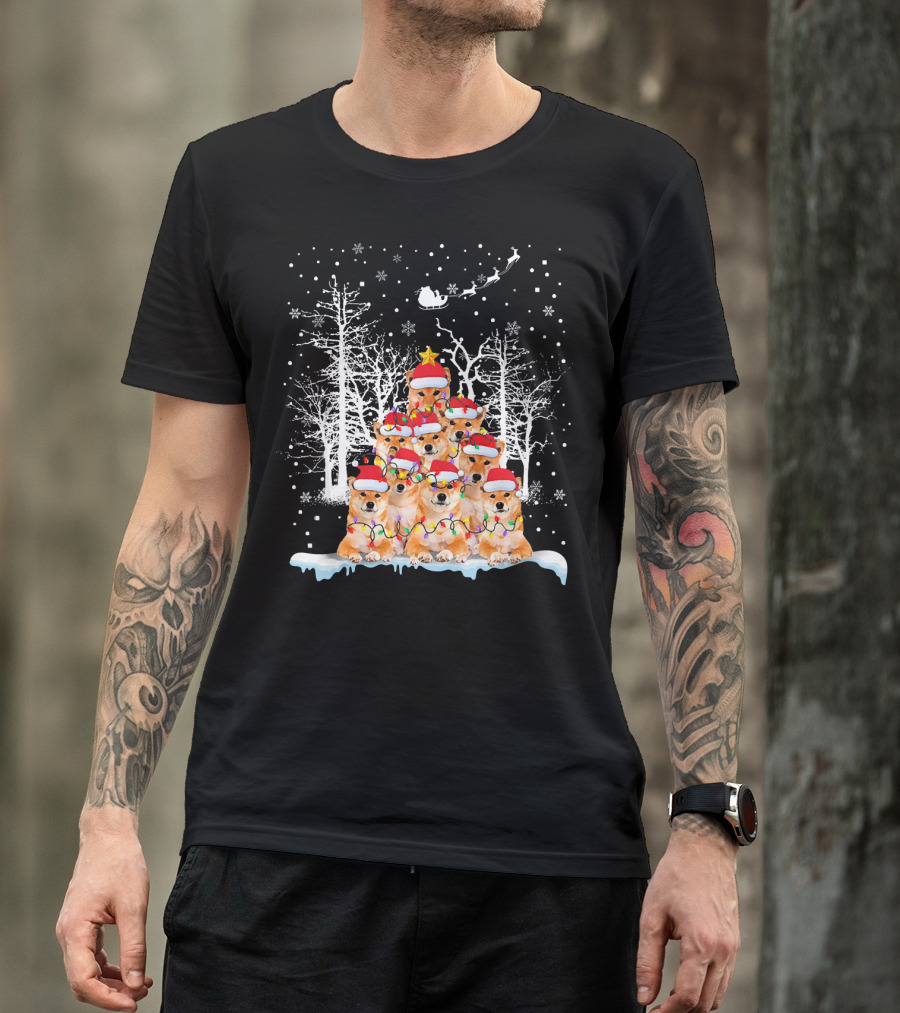 Akita Inu Christmas Tree With Santa Hats And Lights Dog Lovers T-Shirt