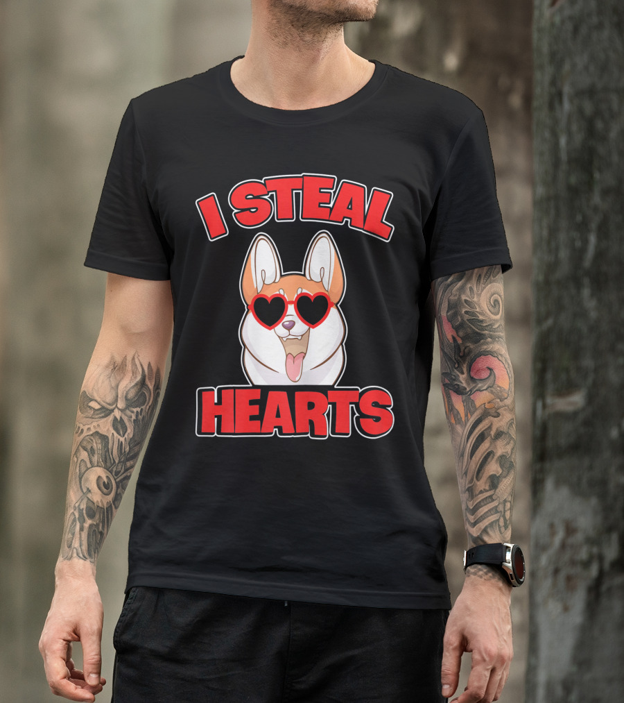 I Steal Hearts Akita Mom Valentine's Day T-Shirt