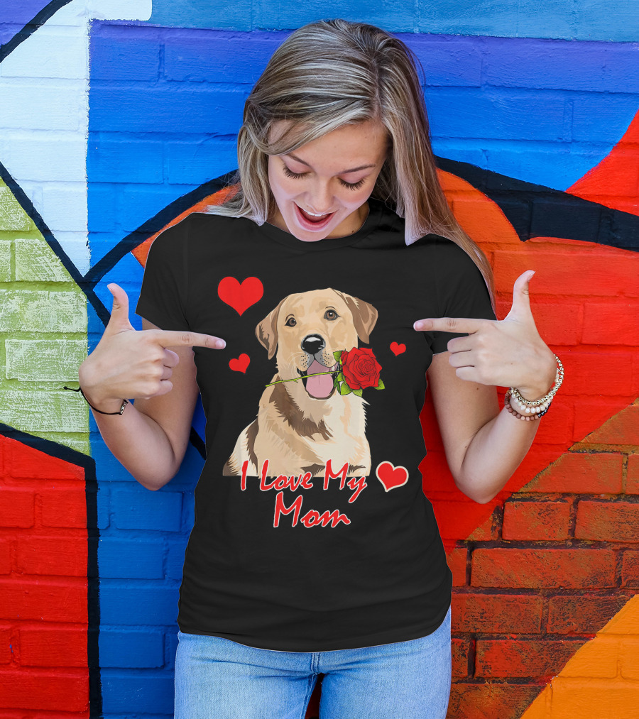 Golden Retriever I Love My Mom Rose Hearts T-Shirt