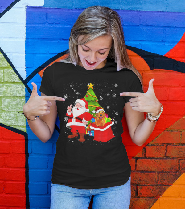 Christmas Santa Claus Golden Retriever Tree And Presents T-Shirt