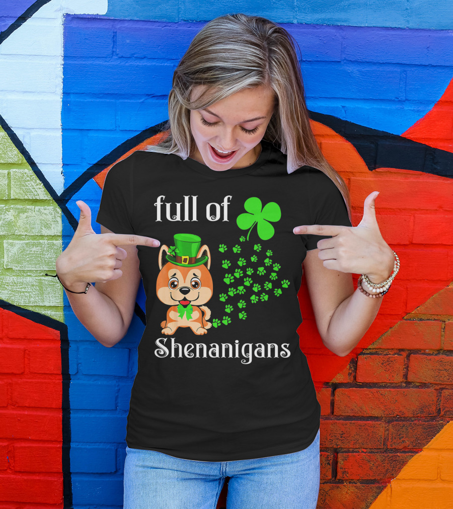 Full Of Shenanigans Akita Inu St Patrick's Day Clover Hat Paws T-Shirt