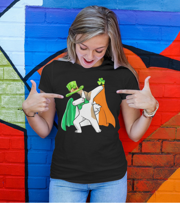 Dabbing Akita Dog Wearing Irish Flag Cape And Green Shamrock Hat T-Shirt
