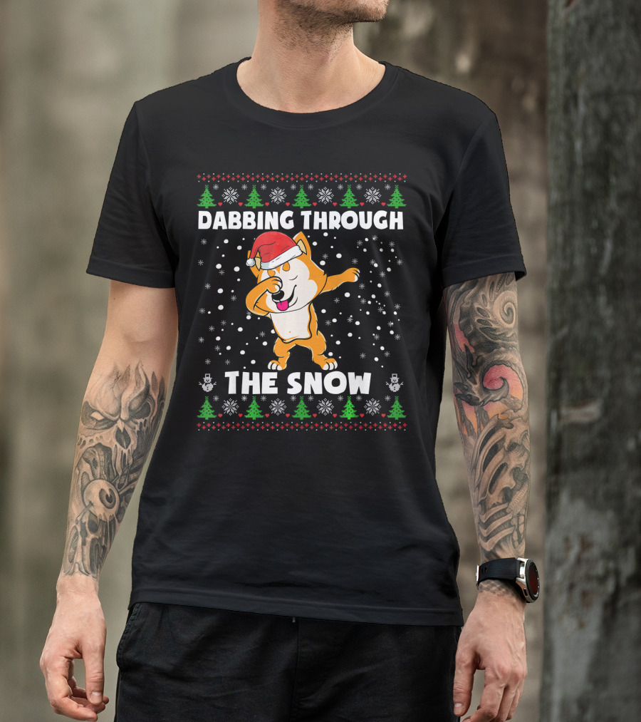Dabbing Through The Snow Akita Inu Santa Hat Christmas Snowflakes T-Shirt