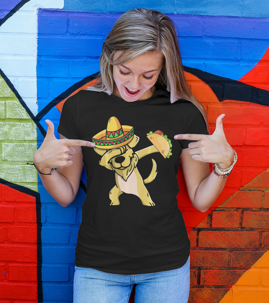 Dabbing Golden Retriever With Sombrero And Taco For Cinco De Mayo T-Shirt