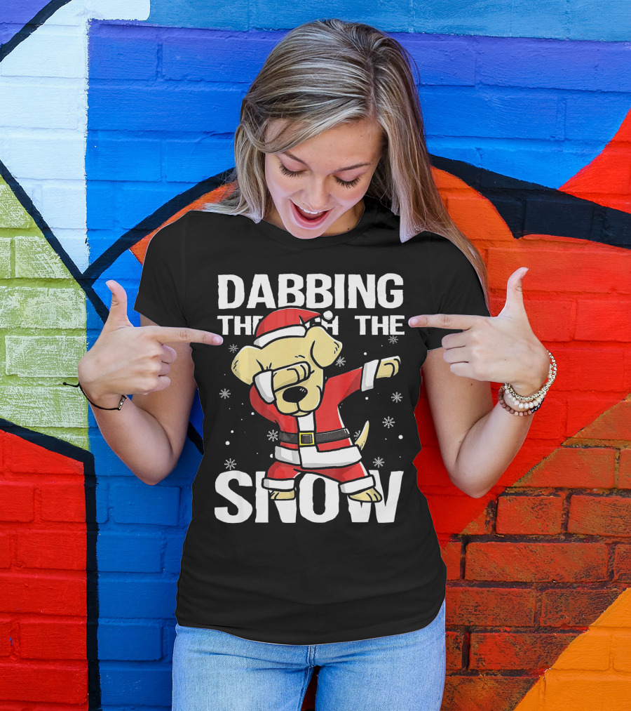 Dabbing Through The Snow Christmas Dabbing Labrador Retriever T-Shirt