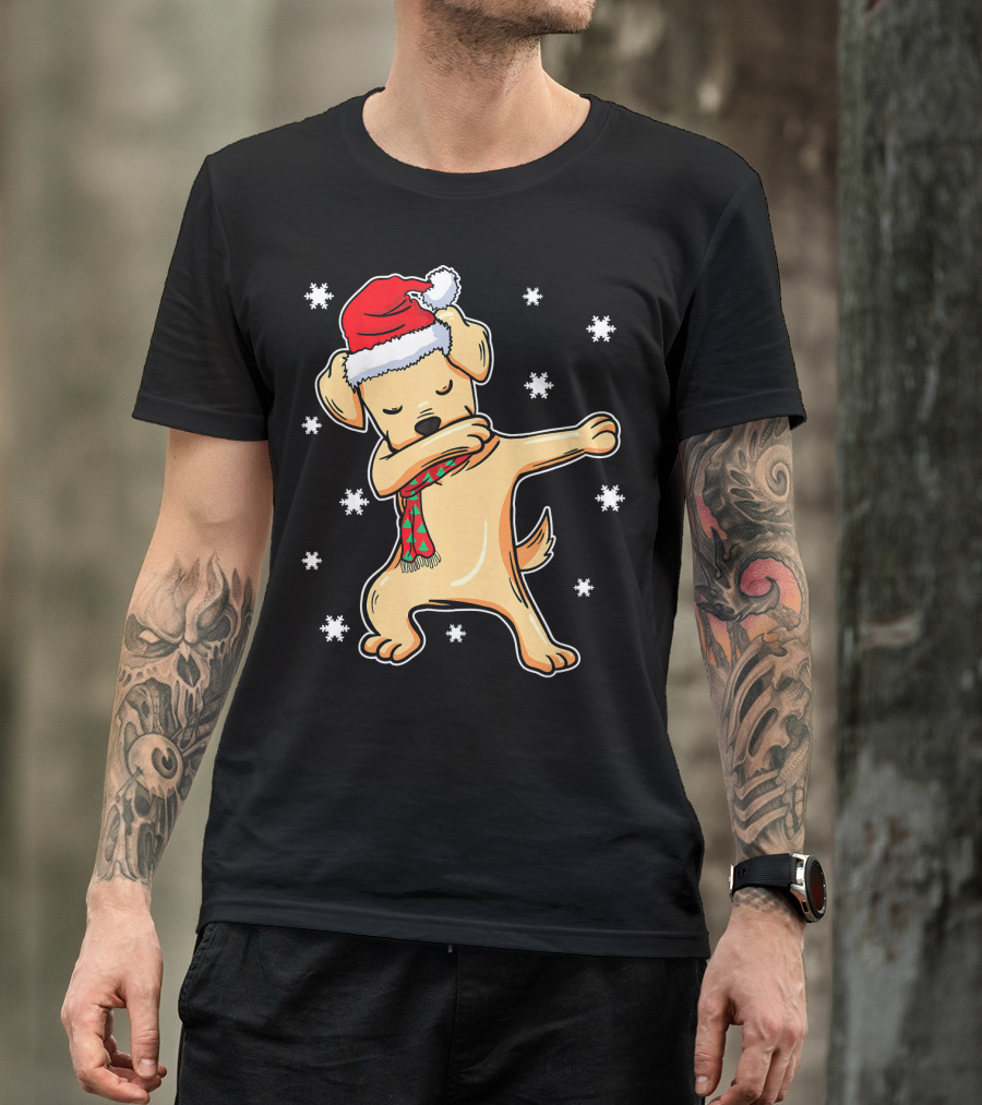 Dabbing Labrador Retriever Dog Christmas Santa Hat Snowflakes T-Shirt