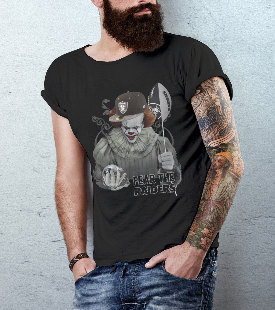 Fear The Raiders Pennywise With Oakland Raiders Hat And Balloon T-Shirt