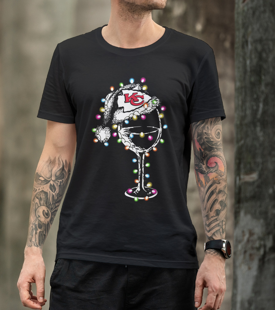 Kansas City Chiefs Holiday Wine Glass With Festive Santa Hat And Christmas Lights T-Shirt